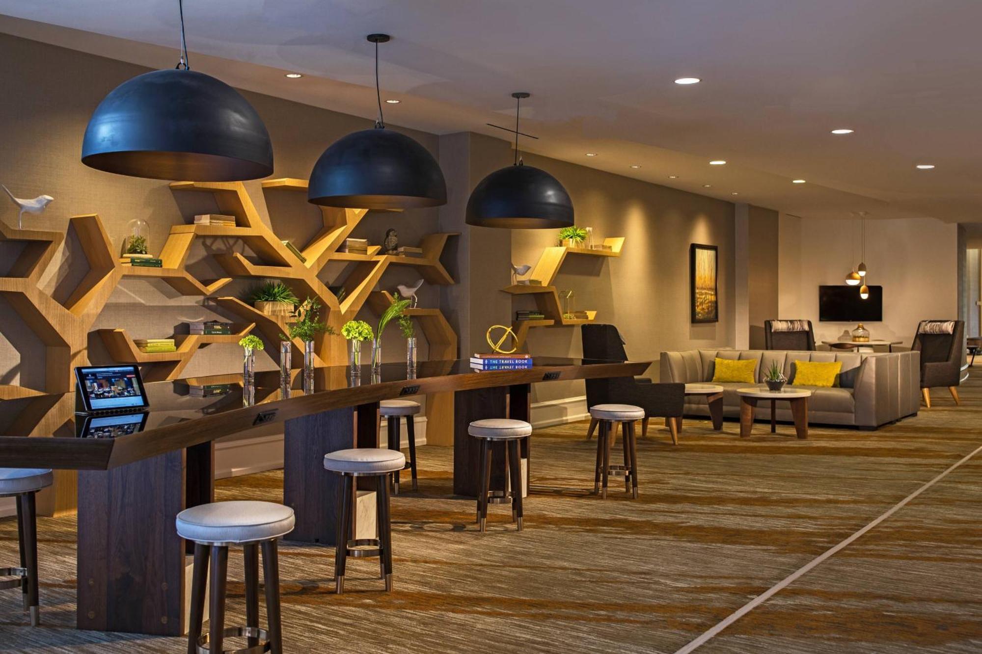 Renaissance Raleigh North Hills Hotel Exteriör bild